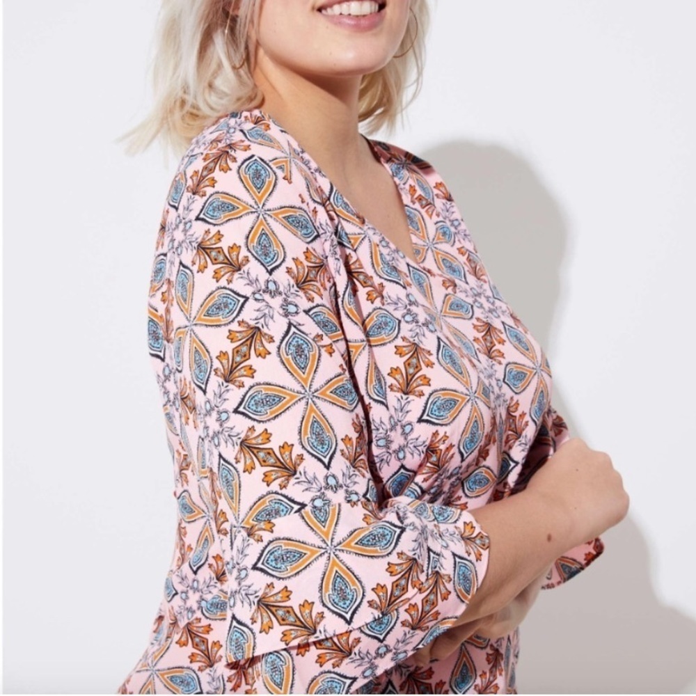 LOFT Pink Mosaic Flounce Sleeve Blouse Small